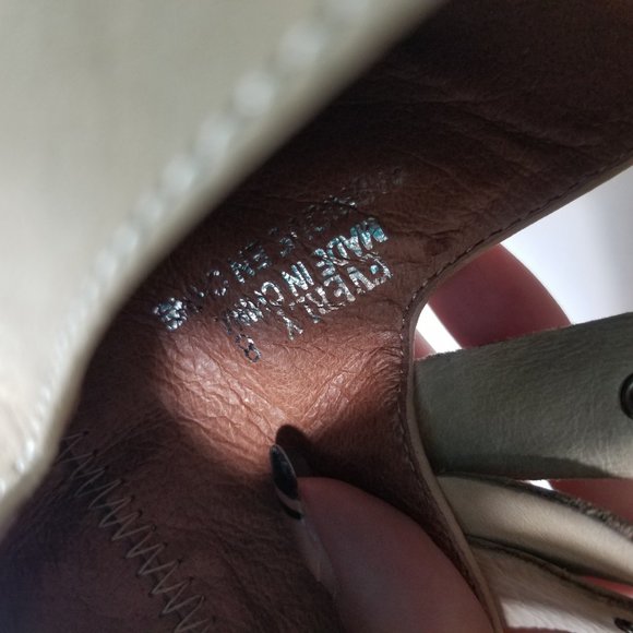 Jeffrey Campbell Everly Women Tan Buckle Booties 8 - Picture 11 of 13